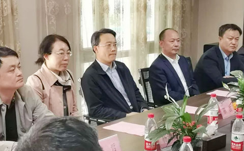 陽谷、高唐、東阿三地縣委書記帶隊先后到訪南京，城望集團總裁王廣慶應邀座談